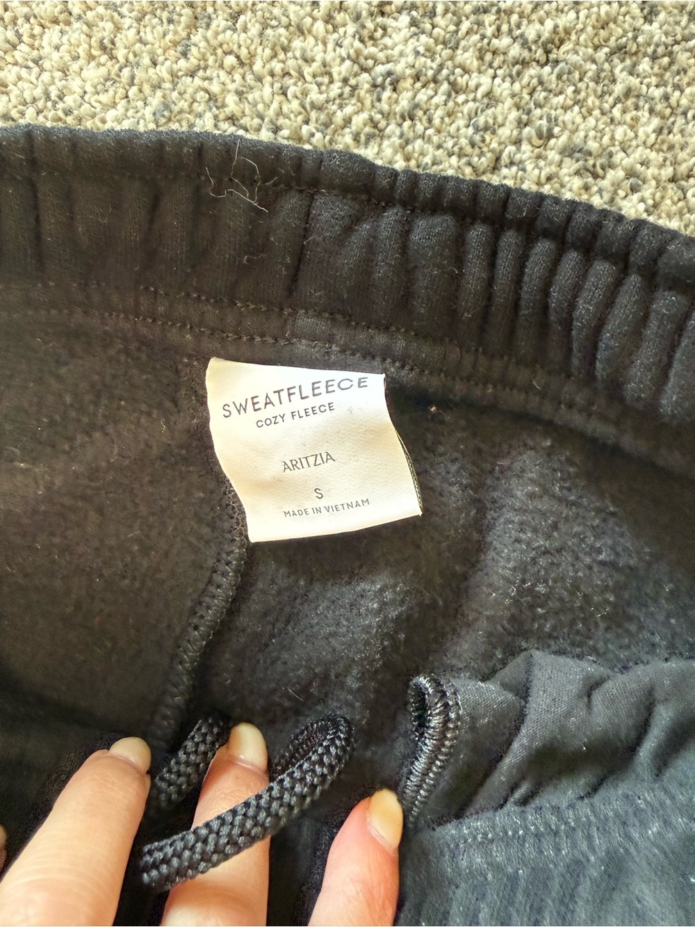 Aritzia Black sweatset - Picture 4 of 8